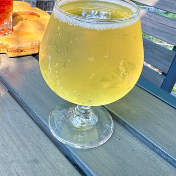 Tamarack Alehouse & Grill - Burgers Near Me - Lakeside, Montana