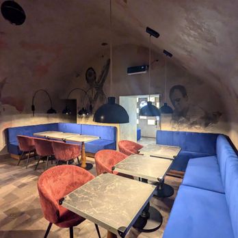 Klub pod Jaszczurami - Dance Clubs Near Me - Kraków, Massachusetts