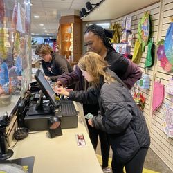 UPMC Mercy - Gift shop