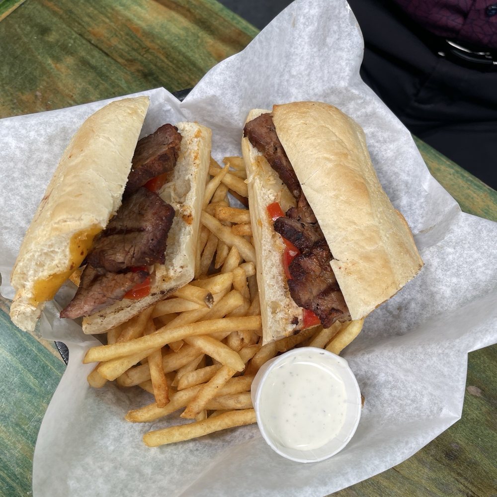 Lengthwise Brewing Company - Tri-tip Steak Sandwich - Breweries Near Me - Bakersfield, California Lengthwise Brewing Company - Tri-tip Steak Sandwich - Breweries Near Me - Bakersfield, California