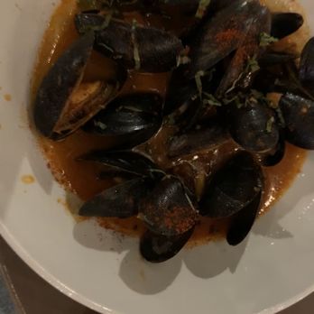 Union Rooftop - Steamed Mussels & Ale - New American Near Me - Minneapolis, Minnesota Union Rooftop - Steamed Mussels & Ale - New American Near Me - Minneapolis, Minnesota