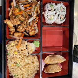 Tokyo - Lunch chicken teriyaki bento box