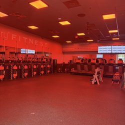 Yelp Community Event: Orangetheory Fitness - Gym area