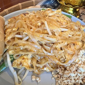 Krok - pad thai - Thai Near Me - Las Vegas, Nevada