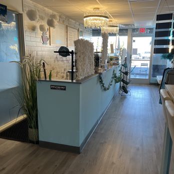 Skyluxx - View from back of store to front - Coffee & Tea Near Me - Tempe, Arizona