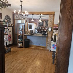 The Poppy Seed - Counter area