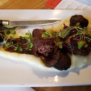 Brix 27 - Braised short ribs - Wine Bars Near Me - Martinsburg, West Virginia Brix 27 - Braised short ribs - Wine Bars Near Me - Martinsburg, West Virginia