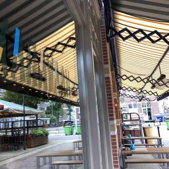 Karavaan - Window and terrace - Cafes Near Me - Amsterdam, New Hampshire