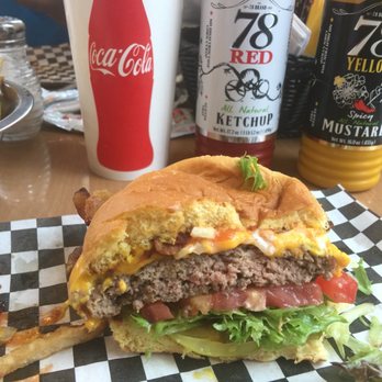 The Burger Point - Classsic 6oz Cheese Burger - Burgers Near Me - Chicago, Illinois