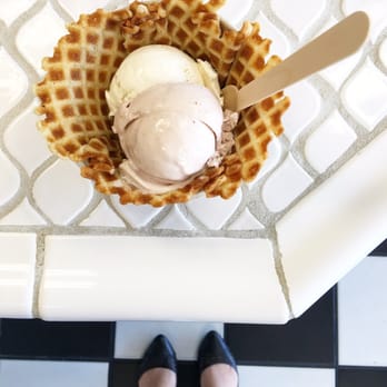 Long Beach Creamery - Strawberry Mascarpone & Whiskey Vanilla. - Ice Cream & Frozen Yogurt Near Me - Long Beach, California Long Beach Creamery - Strawberry Mascarpone & Whiskey Vanilla. - Ice Cream & Frozen Yogurt Near Me - Long Beach, California