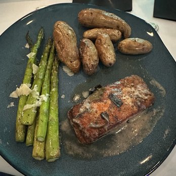 Chesapeake & Capri - Blackened salmon with sage, brown butter sauce, asparagus, fingerling potatoes - Italian Near Me - Ocean City, Maryland Chesapeake & Capri - Blackened salmon with sage, brown butter sauce, asparagus, fingerling potatoes - Italian Near Me - Ocean City, Maryland