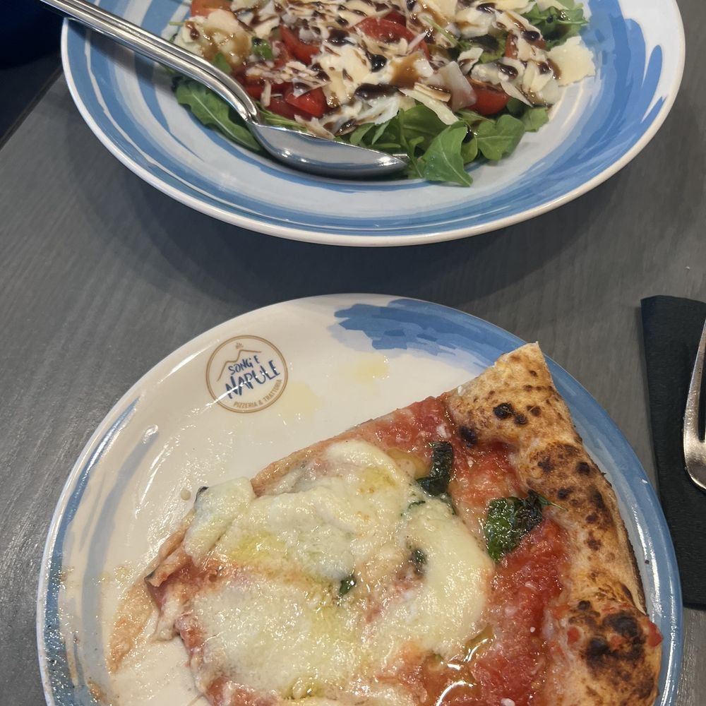 Song E Napule - Rutherford - Pizza Burrata and Insalata Caprese - Pizza Near Me - Rutherford, New Jersey Song E Napule - Rutherford - Pizza Burrata and Insalata Caprese - Pizza Near Me - Rutherford, New Jersey