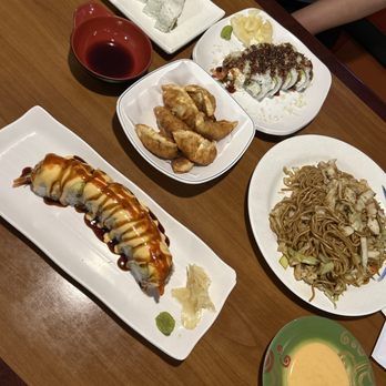 Yamaha Sushi - 911 Roll, Chow Mein, Spicy California Roll, Shrimp Tempura Crunch Roll, Gyoza - Japanese Near Me - Los Angeles, California Yamaha Sushi - 911 Roll, Chow Mein, Spicy California Roll, Shrimp Tempura Crunch Roll, Gyoza - Japanese Near Me - Los Angeles, California