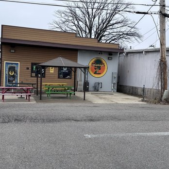 Taqueria Z - Outside the restaurant - Tacos Near Me - Edwardsville, Illinois Taqueria Z - Outside the restaurant - Tacos Near Me - Edwardsville, Illinois