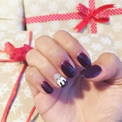 Sacha's - Nails & Makeup - How dya like my Christmas pudding??