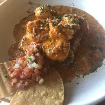 JW's Patio - Shrimp & Grits - New American Near Me - Beaumont, Texas