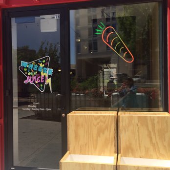 Wheeze The Juice - Outside door - Juice Bars & Smoothies Near Me - Oklahoma City, Oklahoma