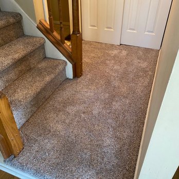 Carpet Dimensions & Flooring - Stair landing - Carpeting Near Me - Willingboro, New Jersey
