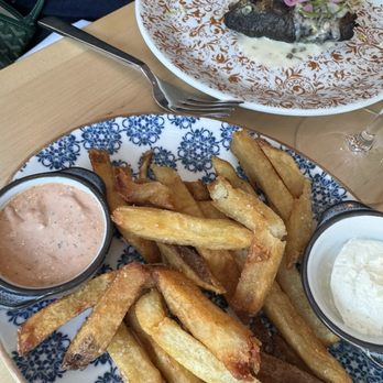 Ada's on the River - Fries - Seafood Near Me - Alexandria, Virginia Ada's on the River - Fries - Seafood Near Me - Alexandria, Virginia