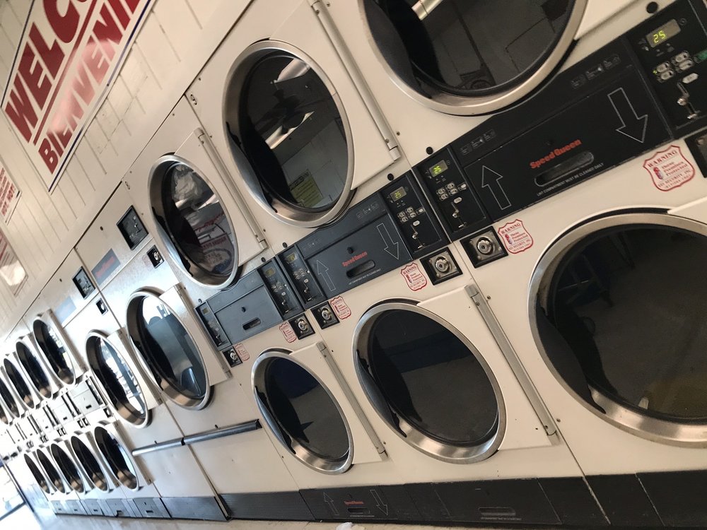 WASH WORLD BEST COIN LAUNDROMATS Updated July 2024 1799 East Hinson