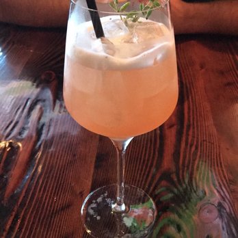 Union Kitchen and Tap Encinitas - Margot - very refreshing! - New American Near Me - Encinitas, California Union Kitchen and Tap Encinitas - Margot - very refreshing! - New American Near Me - Encinitas, California