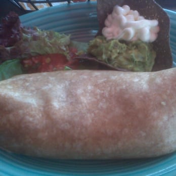 Burrito Bar - Chicken Burrito(For the Byrds) w/ Guacemole & Sour Cream - Mexican Near Me - Brooklyn, New York Burrito Bar - Chicken Burrito(For the Byrds) w/ Guacemole & Sour Cream - Mexican Near Me - Brooklyn, New York