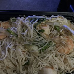 Rice House - My shrimp chow mei fun....hoodoggie!!!!!!!!