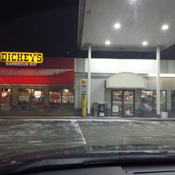 Shell Stop In Store - Shares space with Dickeys. Offers Fuel Rewards and Krogers  discount at pump.