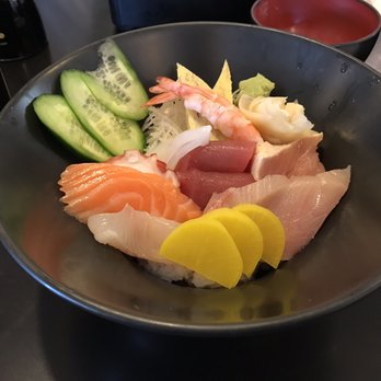 Sushi Kuni - Chirashi special - $19 - Japanese Near Me - Cupertino, California