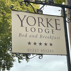 Yorke Lodge Bed and Breakfast