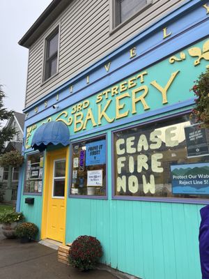 Positively 3rd Street Bakery by null