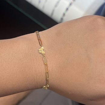 White Diamond Jewelers - Gold bracelet quick fix - Jewelry Near Me - Redondo Beach, California White Diamond Jewelers - Gold bracelet quick fix - Jewelry Near Me - Redondo Beach, California
