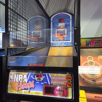 Chuck E. Cheese - Pizza Near Me - Hempstead, New York Chuck E. Cheese - Pizza Near Me - Hempstead, New York