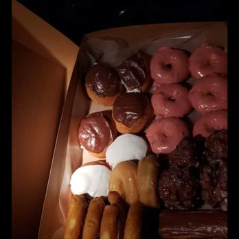 Cha Cha’s Hiland Bakery - Last 2 dozen I can get at Hiland Bakery, closing up shop they are, very sad to see an icon go! - Bakeries Near Me - Des Moines, Iowa Cha Cha’s Hiland Bakery - Last 2 dozen I can get at Hiland Bakery, closing up shop they are, very sad to see an icon go! - Bakeries Near Me - Des Moines, Iowa