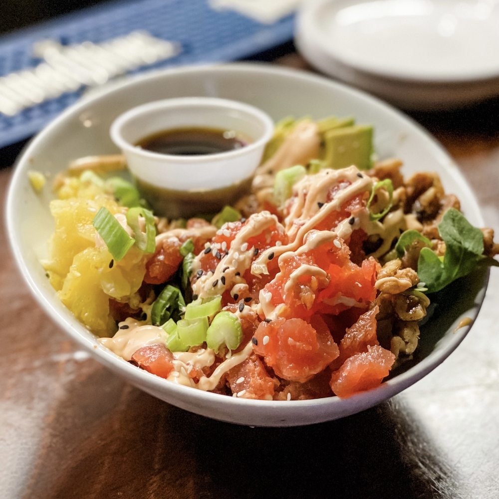 Castaways Seafood & Grill