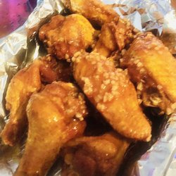 The Old Cozy Cove Bar - Garlic Wings.