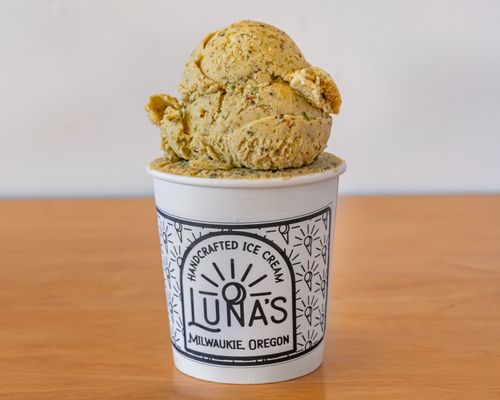 Luna's Ice Cream by null