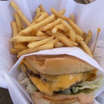 Crystal Cove Shake Shack - Burger and fries - American Near Me - Newport Coast, California