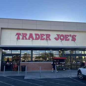 Trader Joes - Traders Joe's Entrance - Grocery Near Me - Tucson, Arizona