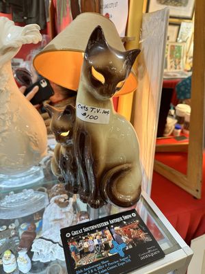 Original Round Top Antiques Fair by null