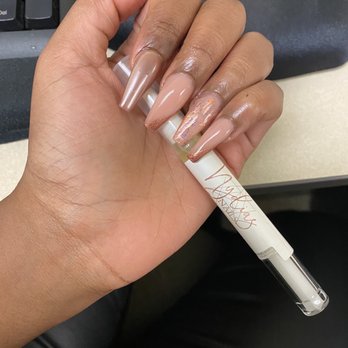 Aj's Unisex Salon - Fill in from vday nails - Hair Salons Near Me - Brooklyn, New York