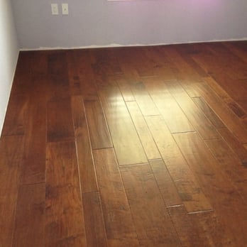 Flooring Master - a hardwood floor in a room - Flooring Near Me - Orlando, Florida Flooring Master - a hardwood floor in a room - Flooring Near Me - Orlando, Florida