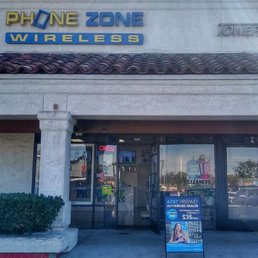 Exterior photo of Phone Zone Wireless - El Cajon, California Exterior photo of Phone Zone Wireless - El Cajon, California