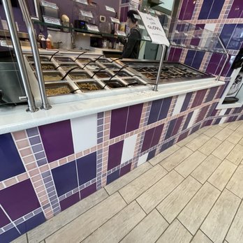 Yo-Delight - Add your toppings to frozen yogurt - Desserts Near Me - Teaneck, New Jersey