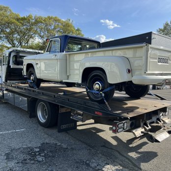 RCH Transportation - Damage free transport. - Towing Near Me - Tewksbury, Massachusetts RCH Transportation - Damage free transport. - Towing Near Me - Tewksbury, Massachusetts