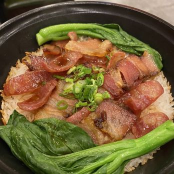 Restaurant Pinophyta - Chinese pork sausage on rice - Cantonese Near Me - Montreal, Quebec