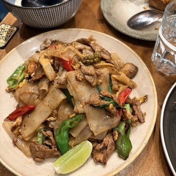 Koh Lipe - Pad see ewww - Thai Near Me - Scarborough, Ontario Koh Lipe - Pad see ewww - Thai Near Me - Scarborough, Ontario