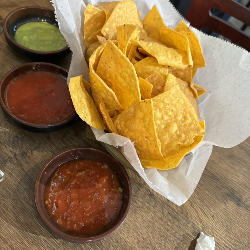 Cielito Lindo - Chips and salsa - Mexican Near Me - Concord, North Carolina Cielito Lindo - Chips and salsa - Mexican Near Me - Concord, North Carolina