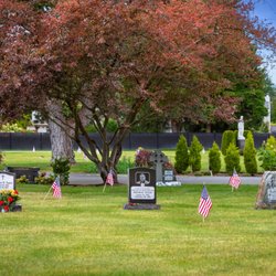 Beck’s Restlawn