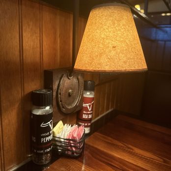 LongHorn Steakhouse - Steakhouses Near Me - Peoria, Illinois